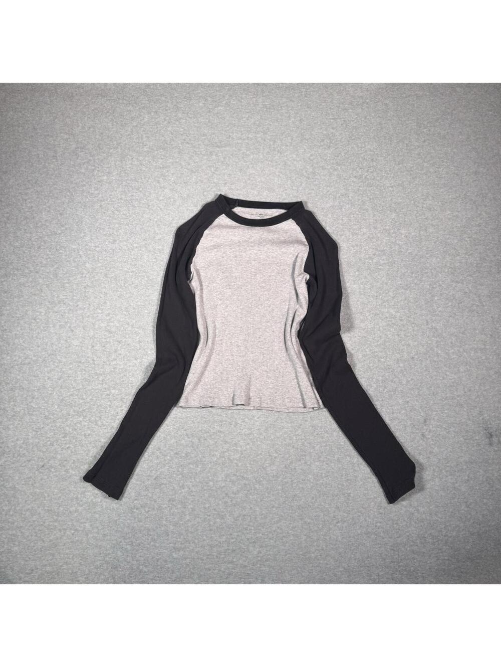 Y2K two tone brandy melville longsleeve thermal shirt